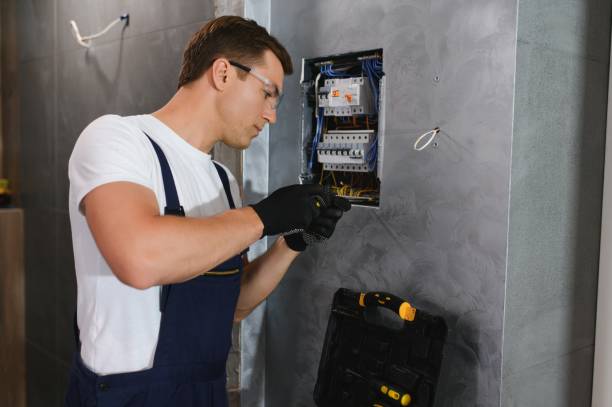 Best Affordable Emergency Electrician  in Martinsville, VA